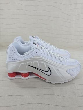 Nike Youth Shox R4 GS White Phantom Red Running Shoes CW2626-102 Size 6.5Y NEW